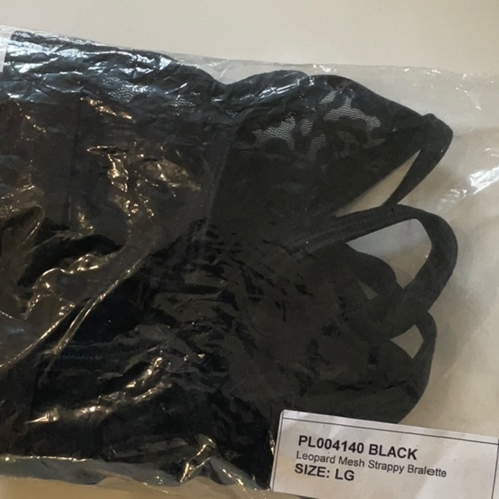 FIRM PRICE NWOT Iron Fist i heart Bralette - Picture 6 of 7